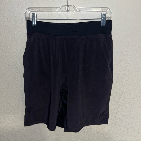 Lululemon T.H.E. Short *9" Inseam Updated Black Size Small - Picture 1 of 4